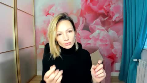 AlinaMoor online show from 12-22-25, 12:46