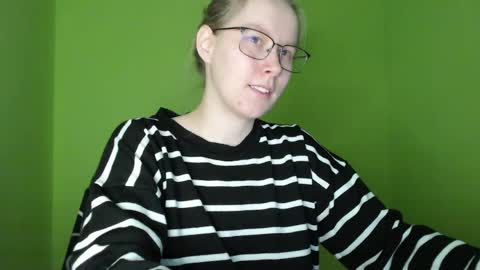 alinasei online show from 04-10-26, 02:11