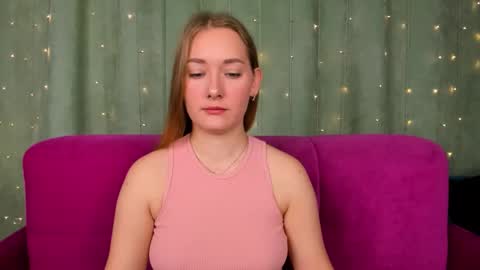 alinawise online show from 09-29-25, 01:11