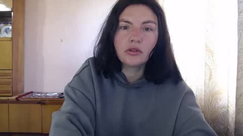 AlinaxJames online show from 04-27-26, 07:39