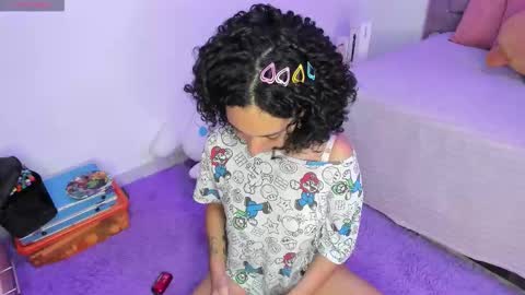 Snapshot of aline_ackerman chatting on 11-19-25, 11:05 ALINE online show from 11-19-25, 11:05