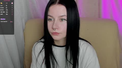 Aline Greeeen online show from 01-29-25, 12:35