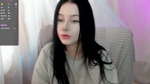 Aline Greeeen online show from 02-20-25, 04:50