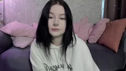 Aline Greeeen online show from 11-10-25, 03:16