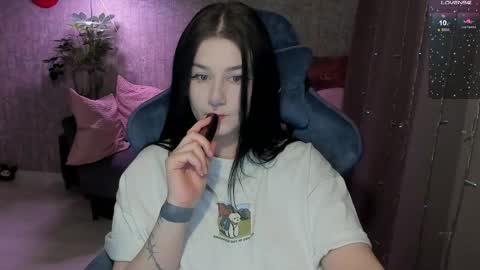 Aline Greeeen online show from 04-16-26, 11:40