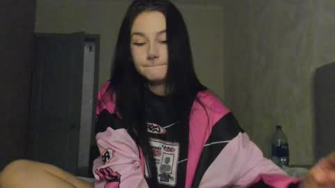 Aline Greeeen online show from 04-23-26, 07:09