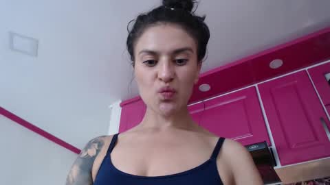 alipetite online show from 03-12-26, 09:21