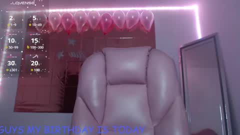 Alejandra online show from 01-04-25, 06:09