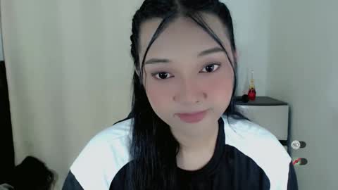 Snapshot of alisa_kiss_ chatting on 02-11-26, 03:17 Shanti xhey online show from 02-11-26, 03:17