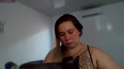 alisa_u online show from 01-06-26, 07:17