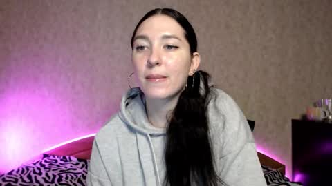 Snapshot of alisaadoll chatting on 10-30-25, 01:23 alisaadoll online show from 10-30-25, 01:23