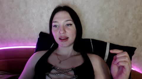 Snapshot of alisaadoll chatting on 12-18-25, 01:50 alisaadoll online show from 12-18-25, 01:50