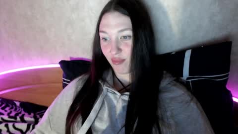 alisaadoll online show from 04-24-26, 01:57