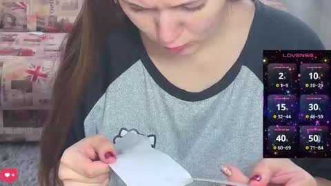 alisawyn online show from 11-25-25, 04:12