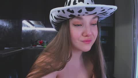 Alisa online show from 04-19-26, 07:40