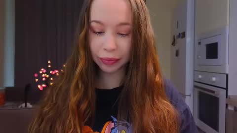 Snapshot of alise_kitty chatting on 01-10-26, 06:59 alise online show from 01-10-26, 06:59