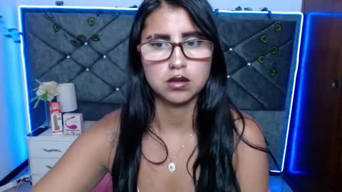 alisha_gamskar13 online show from 04-16-26, 09:39