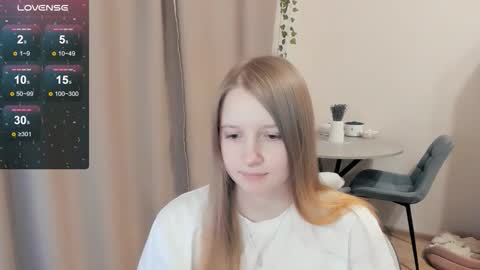 Alya online show from 10-23-25, 01:38