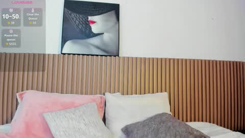 alisha_olsen_ online show from 10-03-25, 04:42