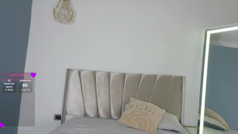 Snapshot of alishaa_sweet chatting on 06-11-26, 12:58 Alisha online show from 06-11-26, 12:58
