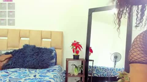 Snapshot of alishagoddes chatting on 12-20-24, 04:31 Goddess Alisha online show from 12-20-24, 04:31