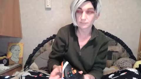 Alisha online show from 12-19-25, 09:16