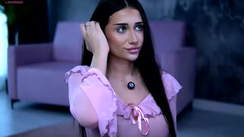 Snapshot of alishaskye chatting on 12-16-25, 04:28 Alishaskye online show from 12-16-25, 04:28