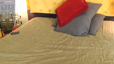 Luna online show from 12-02-24, 09:28