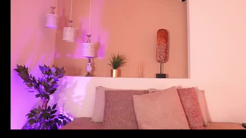 A L I S O N  online show from 09-23-25, 08:45