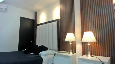 Alison online show from 04-27-26, 03:54