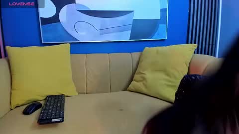 Snapshot of alison_bonnet chatting on 10-21-25, 09:26 Alison Bonnet online show from 10-21-25, 09:26