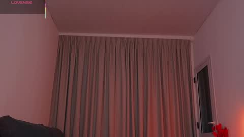 Alison  online show from 11-21-25, 10:25