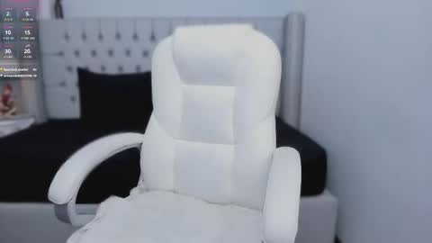 alison_vegaa_ online show from 03-12-26, 05:13