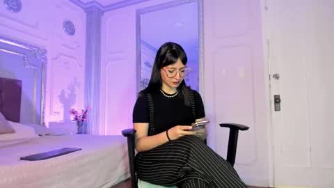 Alison Fishert online show from 11-03-25, 12:39