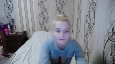 alissaclentx online show from 12-04-25, 10:40