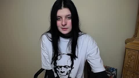 Alissa online show from 12-13-24, 05:32