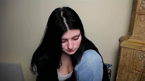 Alissa online show from 02-18-25, 05:10