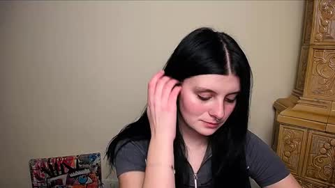 Alissa online show from 02-24-25, 04:47