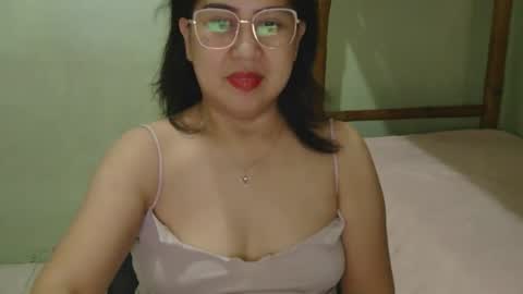 alissalove18 online show from 04-25-26, 03:09