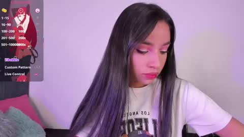 Mara  Isabel online show from 10-13-25, 10:54