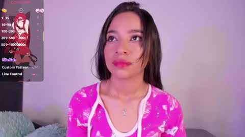 Snapshot of alissarose_ chatting on 11-06-25, 05:41 Mara Isabel online show from 11-06-25, 05:41