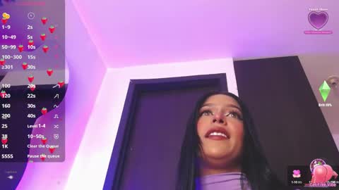 Snapshot of alisse_laurent chatting on 01-05-25, 03:53 alisse online show from 01-05-25, 03:53