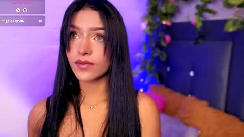 Snapshot of alisse_xx chatting on 04-23-26, 01:02 alisse_xx online show from 04-23-26, 01:02