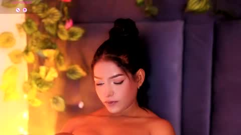 Snapshot of alisse_xx chatting on 04-29-26, 01:48 alisse_xx online show from 04-29-26, 01:48