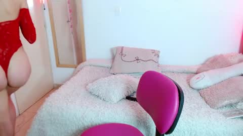 alissesallie_ online show from 06-02-26, 11:18