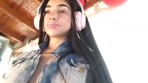 Snapshot of alisson369_ chatting on 02-17-25, 12:59 Alisson369  online show from 02-17-25, 12:59