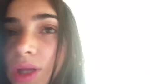 Snapshot of alisson369_ chatting on 02-22-25, 04:40 Alisson369  online show from 02-22-25, 04:40