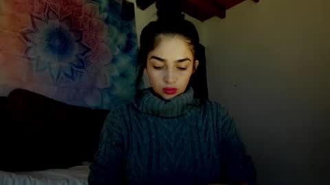 Snapshot of alisson369_ chatting on 09-19-25, 09:43 Alisson369  online show from 09-19-25, 09:43