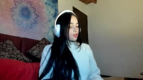 Snapshot of alisson369_ chatting on 10-10-25, 10:14 Alisson369  online show from 10-10-25, 10:14