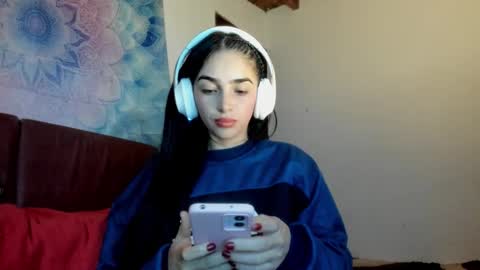 Snapshot of alisson369_ chatting on 10-13-25, 10:37 Alisson369  online show from 10-13-25, 10:37